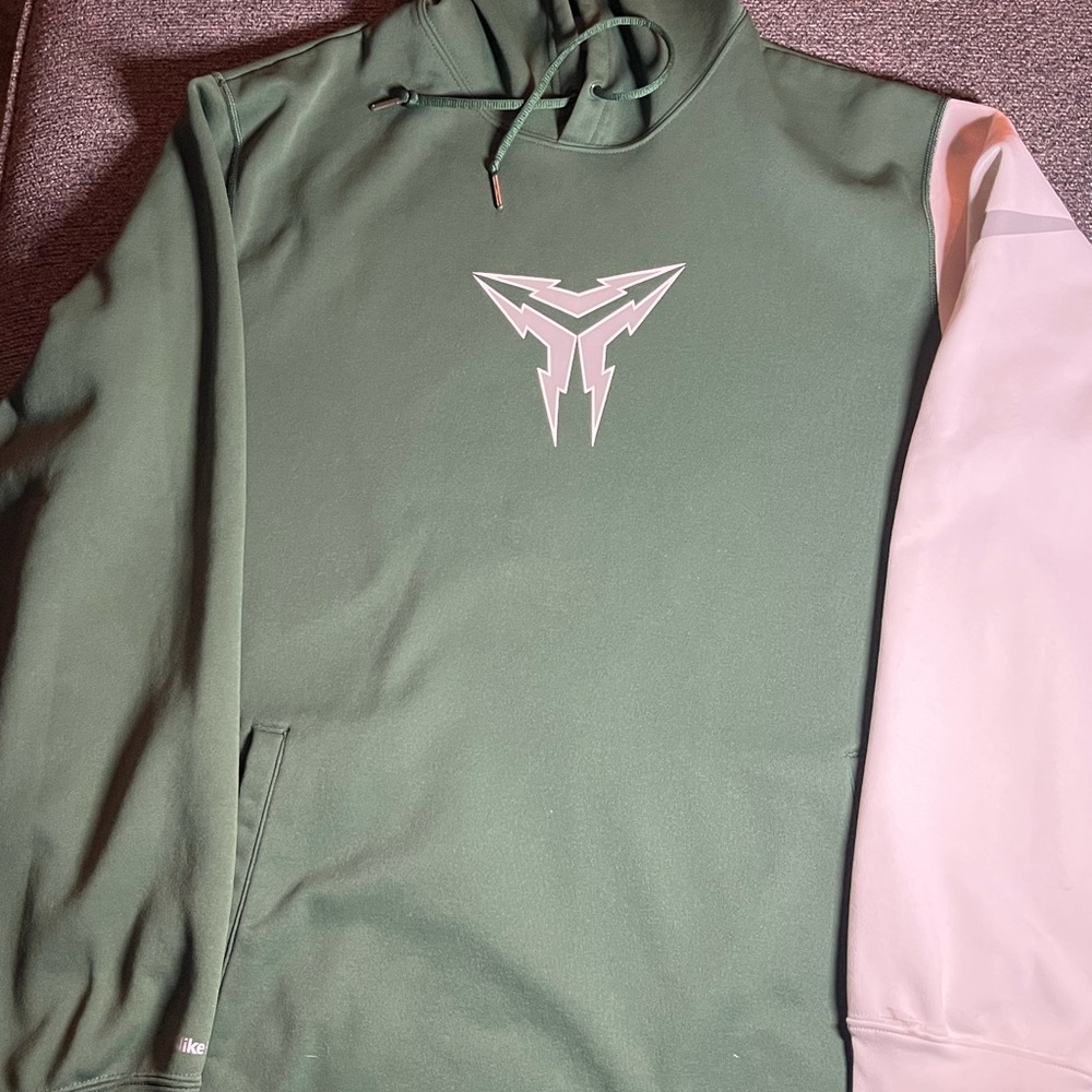 Vintage Kobe Bryant Nike Fit Therma White Green Pullover Hoodie Mamba Men Sz L